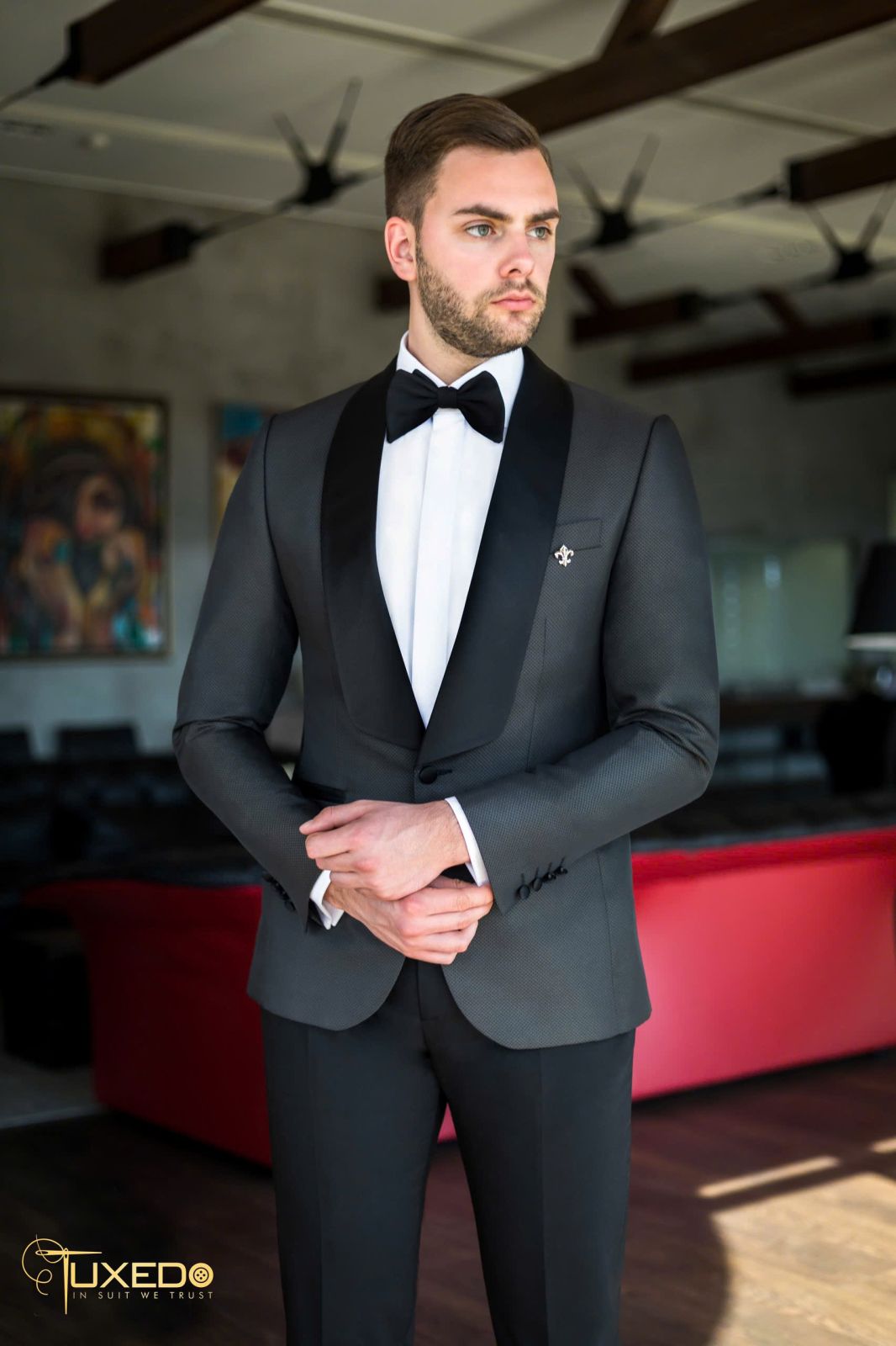 Tuxedo 18